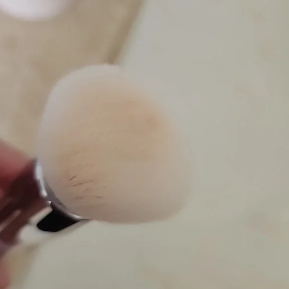 It brush - Picture 3 of 4